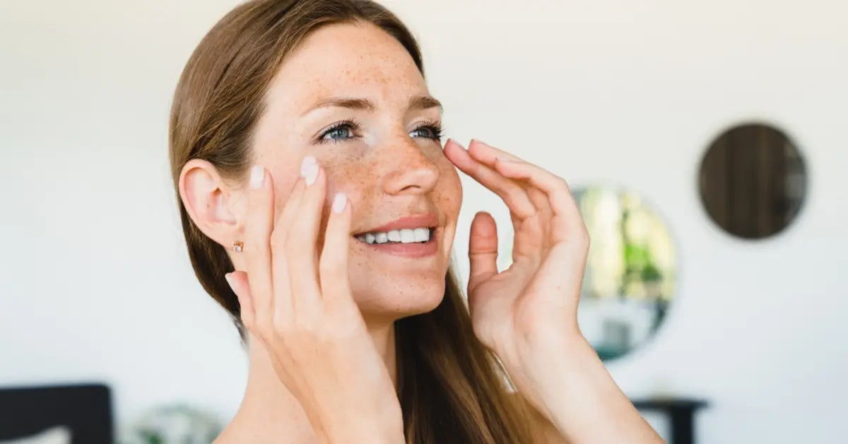 A fresh and matte face after using the Best sunscreen for oily skin